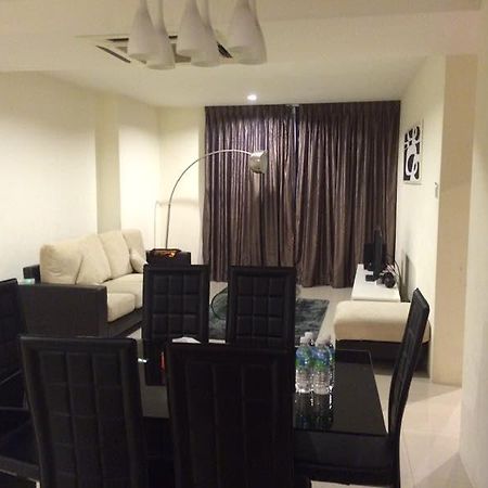 Kl Service Suite At Taragon Kuala Lumpur Exterior photo